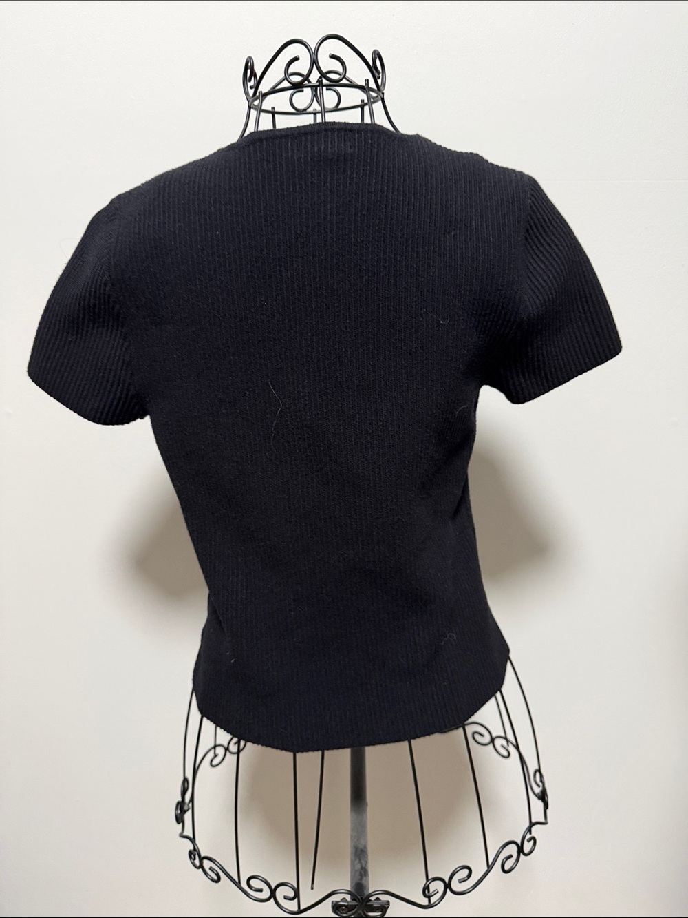 Marled Black Ribbed Scoop Neck Short Sleeve Tee - Picture 3 of 3